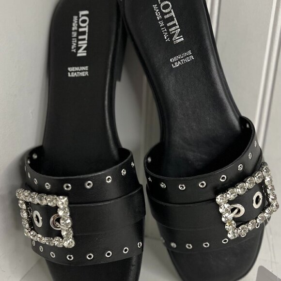 LOTTINI Made In Italy Leather Slide Sandals With Studs And Buckle Size 40 - Picture 1 of 8